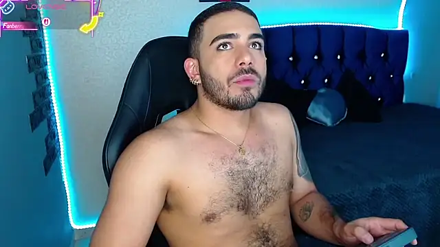 adamhairy online show from March 13, 8:03 pm