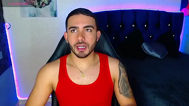 adamhairy online show from April 8, 7:15 pm