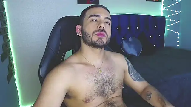 adamhairy online show from March 16, 10:45 pm