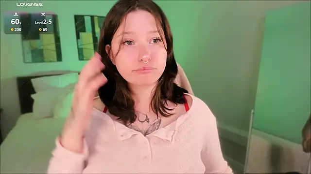 Sofi Spark online show from December 16, 6:50 am