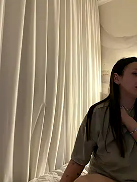 TiffaNoel online show from November 29, 3:12 pm