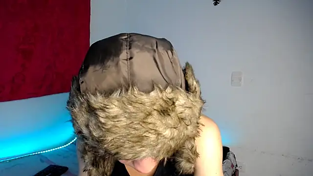 lucky stricke online show from December 21, 6:37 am