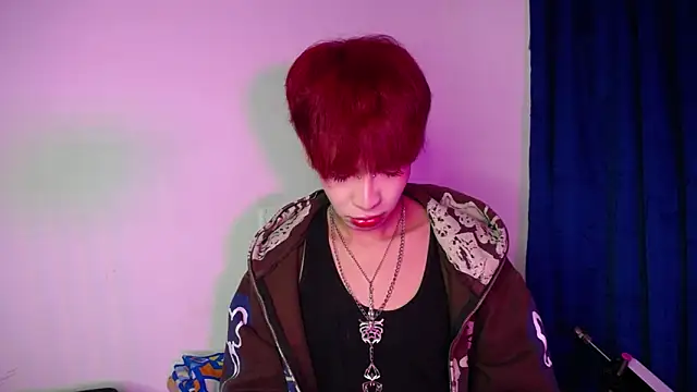 lucky stricke online show from March 25, 2:44 am