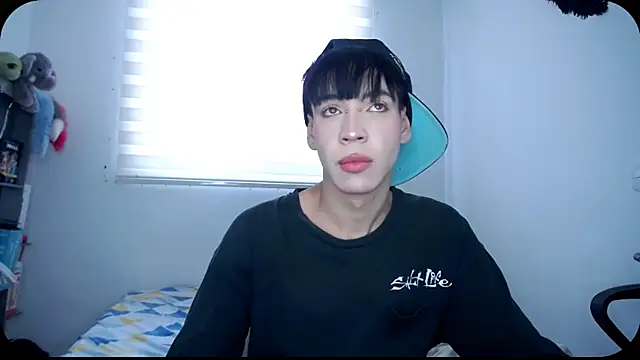 lucky stricke online show from September 28, 8:16 pm