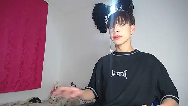 lucky stricke online show from October 29, 3:05 am