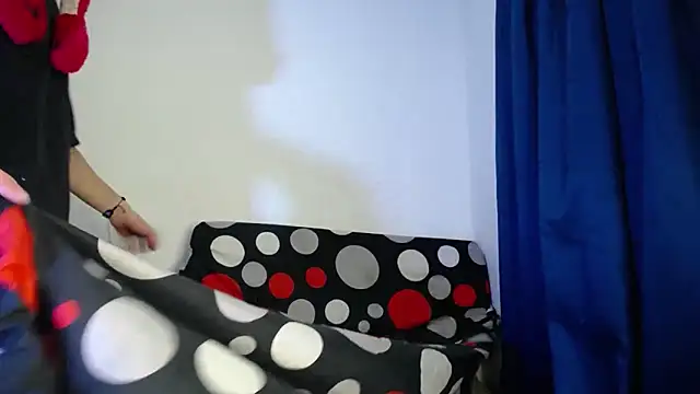 lucky stricke online show from March 29, 10:39 am