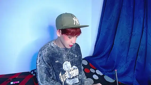 lucky stricke online show from March 21, 4:25 am