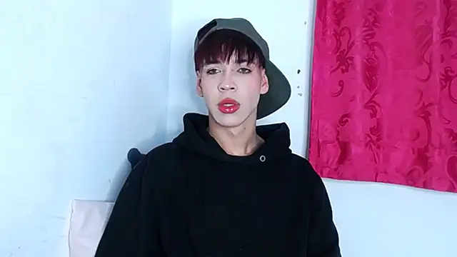 lucky stricke online show from November 21, 4:22 am