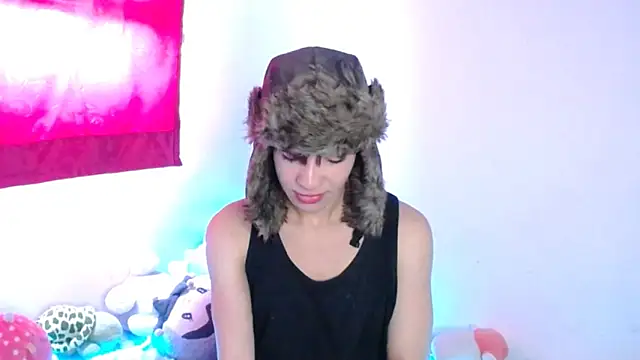 lucky stricke online show from December 21, 7:59 pm