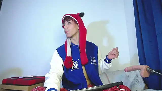 lucky stricke online show from March 22, 5:36 pm