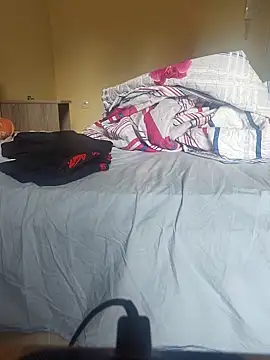 Nesch82 online show from February 22, 11:45 am