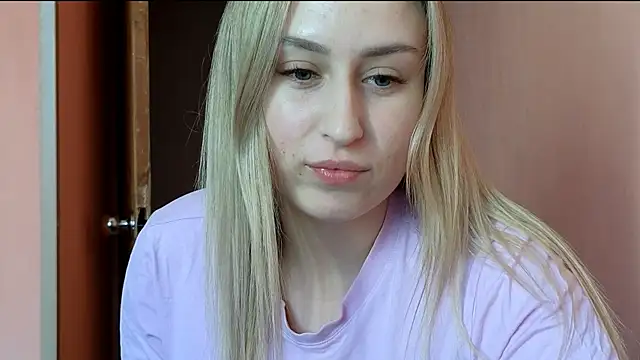 KassandraTress online show from March 30, 3:02 pm