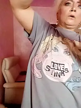 SquirtMilf00 online show from February 16, 3:16 am