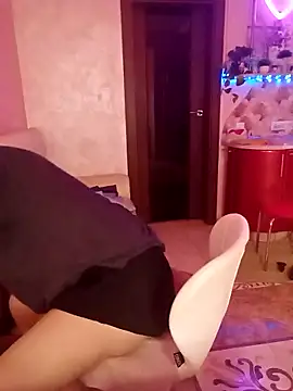 SquirtMilf00 online show from March 24, 3:06 am