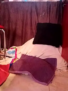 SquirtMilf00 online show from February 10, 4:00 am