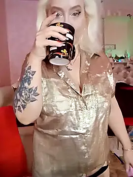 SquirtMilf00 online show from January 7, 3:00 am