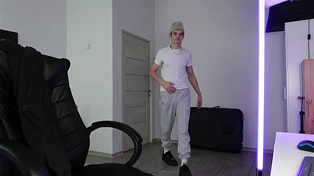 Mark Karson online show from October 18, 12:29 pm