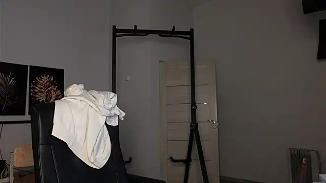 Mark Karson online show from November 22, 5:45 pm