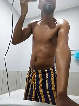 mojaymort online show from November 30, 3:57 pm