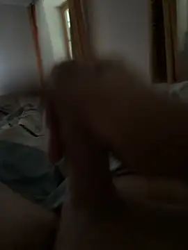 Snapshot of mrwit chatting on October 9, 7:09 am mrwit online show from October 9, 7:09 am