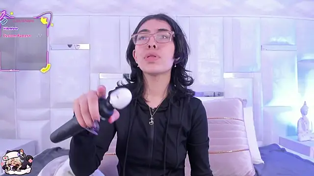 Im Molly Angel online show from November 9, 3:27 pm