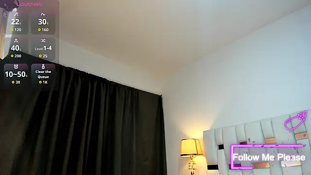 nextboywell1 online show from April 3, 3:13 am