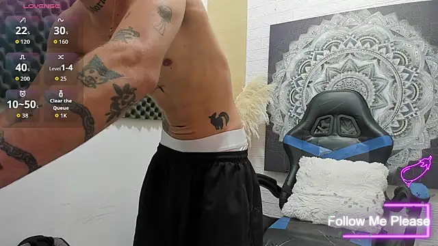 nextboywell1 online show from February 16, 7:56 pm