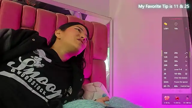  jasmine blush online show from February 25, 1:33 pm