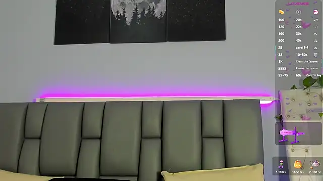  jasmine blush online show from October 15, 11:40 am