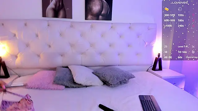  jasmine blush online show from October 9, 7:47 pm