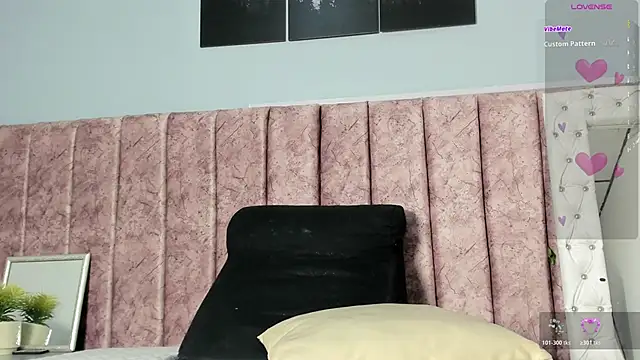  jasmine blush online show from November 10, 1:49 pm