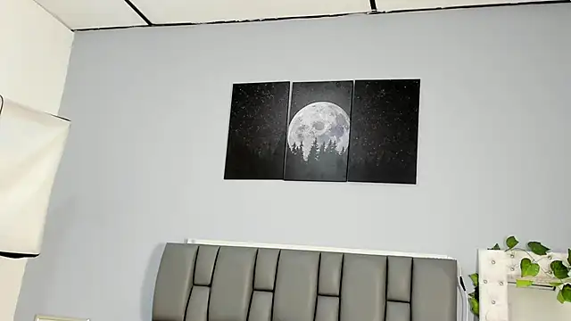  jasmine blush online show from October 10, 1:23 pm