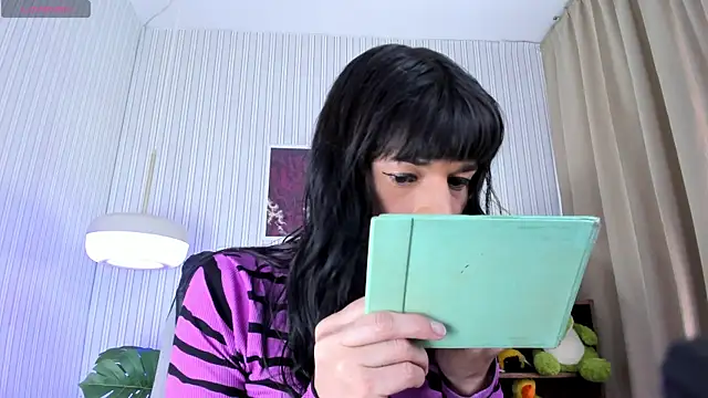 Alanakimura  online show from November 8, 8:12 pm