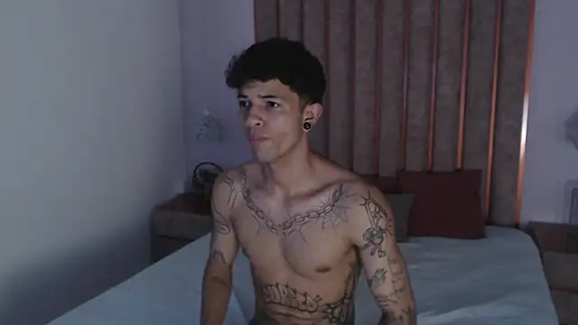 Enzo Hunter online show from October 7, 2:01 am