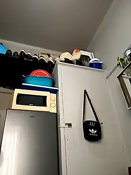 Snapshot of AcetousAbb chatting on February 26, 5:40 am AcetousAbb online show from February 26, 5:40 am