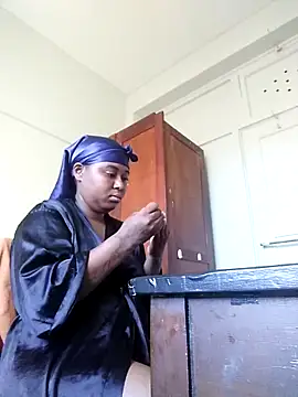 AcetousAbb online show from April 10, 7:15 am