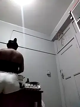 Snapshot of AcetousAbb chatting on October 31, 6:04 pm AcetousAbb online show from October 31, 6:04 pm