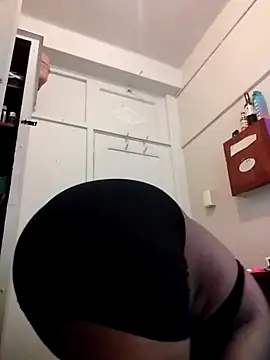 Snapshot of AcetousAbb chatting on November 11, 4:29 am AcetousAbb online show from November 11, 4:29 am