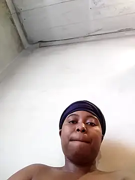 Snapshot of AcetousAbb chatting on October 5, 8:49 am AcetousAbb online show from October 5, 8:49 am