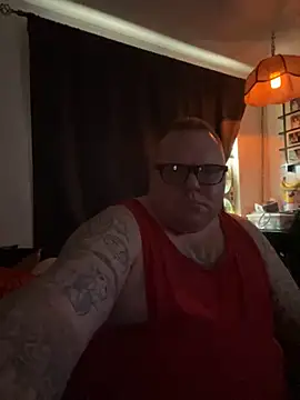 GingerSnap4444 online show from December 5, 6:50 pm