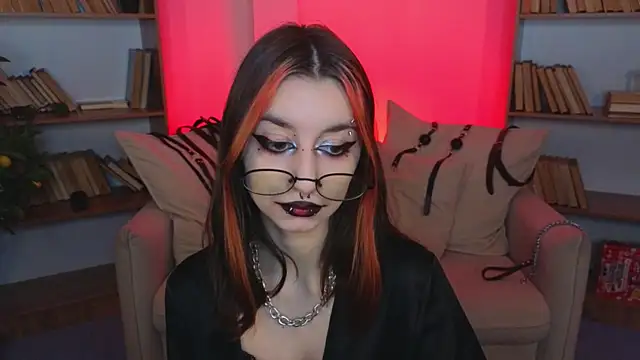 Mistress  Marcelline online show from January 15, 10:40 am