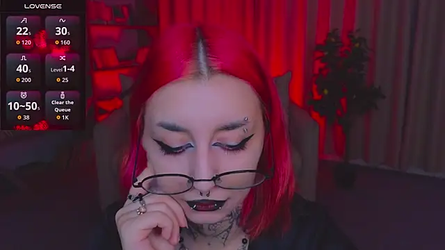 Snapshot of Mistress__Marcelline chatting on July 16, 2:08 am Mistress Marcelline online show from July 16, 2:08 am