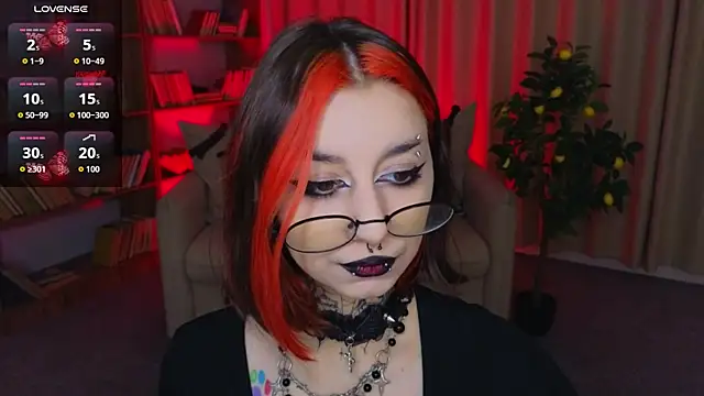 Mistress  Marcelline online show from May 27, 1:37 am
