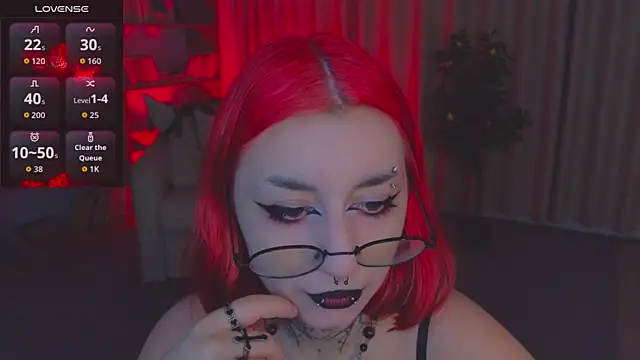 Snapshot of Mistress__Marcelline chatting on July 8, 1:30 am Mistress Marcelline online show from July 8, 1:30 am