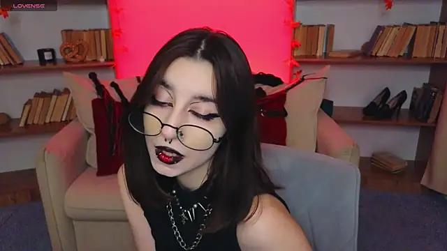 Mistress  Marcelline online show from October 3, 10:06 am