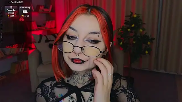 Mistress  Marcelline online show from May 29, 1:33 am