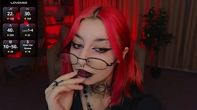 Snapshot of Mistress__Marcelline chatting on July 18, 2:42 am Mistress Marcelline online show from July 18, 2:42 am