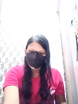 Snapshot of varnika chatting on November 4, 8:51 am varnika online show from November 4, 8:51 am