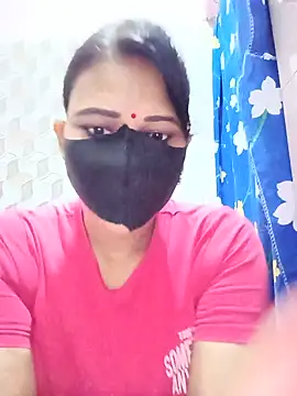 Snapshot of varnika chatting on June 4, 9:14 am varnika online show from June 4, 9:14 am