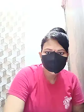 Snapshot of varnika chatting on May 21, 10:56 am varnika online show from May 21, 10:56 am